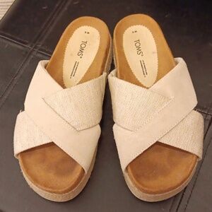Tom's Paloma platform slides size 6